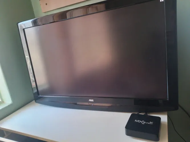 Vendo TV 32 com conversor ja