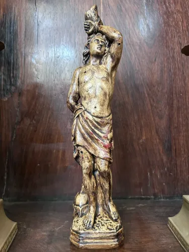São Sebastião envelhecido
