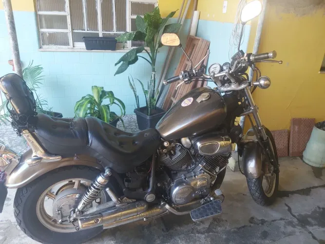 Virago 750