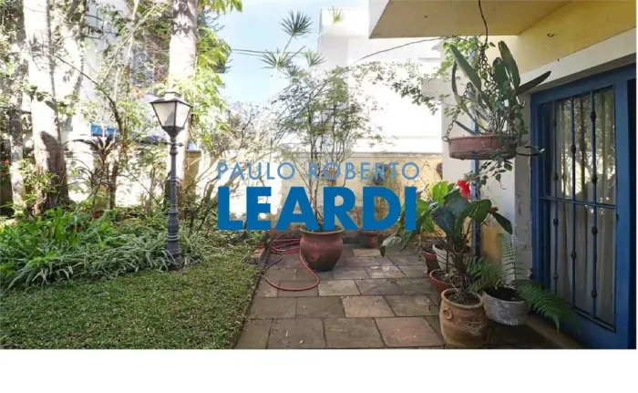 SOBRADO - VILA MADALENA - SP