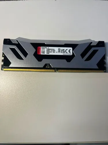 RAM Kingston Fury Renegade RGB 16GB DDR5 6400MHz