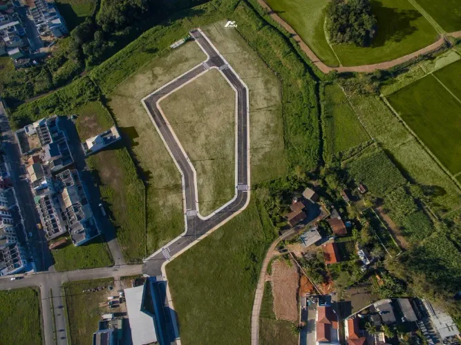 Terrenos Planos em Loteamento Completo com Infraestrutura e Área de Lazer