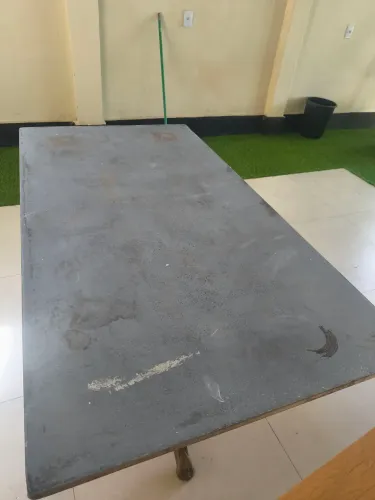 Doação Tampo pesado mesa 1,40x0,75m