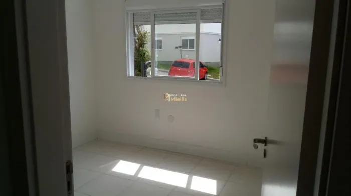 Apartamento à venda em Porto Alegre, Lomba do Pinheiro, com piscina no condomínio e academ