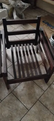 2 poltronas de madeira usadas  (sem almofadas)