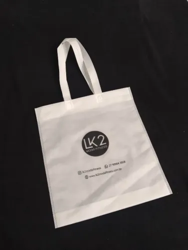 Bolsa Personalizada em TNT