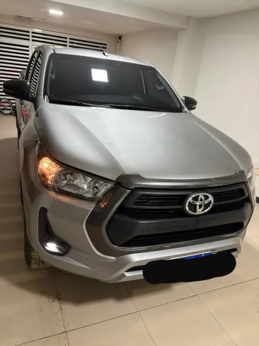 Toyota Hilux CD SR 4X4 2.8 TDI Diesel Aut. 2024