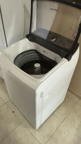 Máquina de Lavar Conservada - Excelente Oportunidade