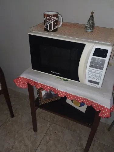 Vendo microondas Midea, *.
