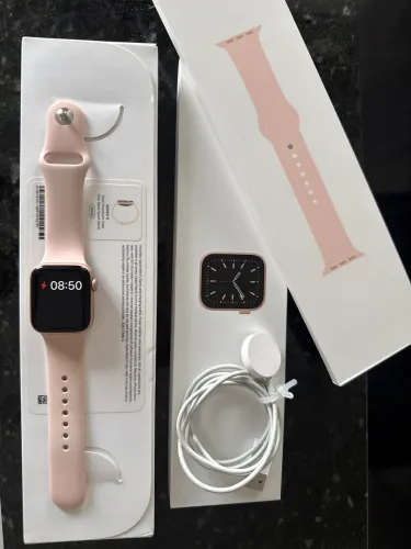 Apple Watch Series 6 40mm GPS Rosé Gold Pulseira Rosé/Rosa