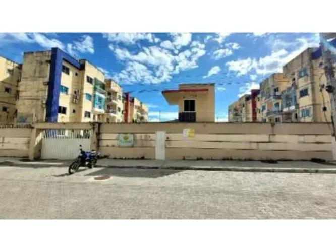 Apartamento em Leilão - Barroso - Fortaleza - CE