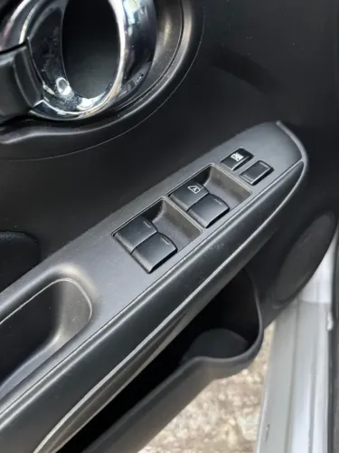 Nissan Versa Unique 1.6 16V Flexstart 4P Aut. 2018