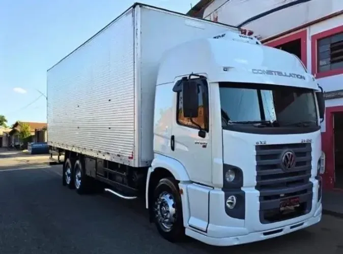 Volkswagen 24250 2011 bau