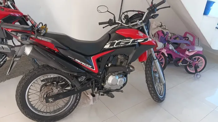 Bross 160 novinha 