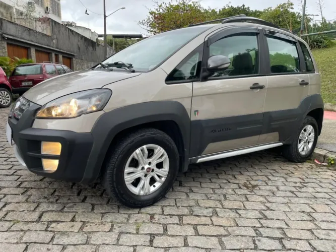 Fiat Idea A.ext./a..ext.loc.dual. 1.8 Flex 5P 2011