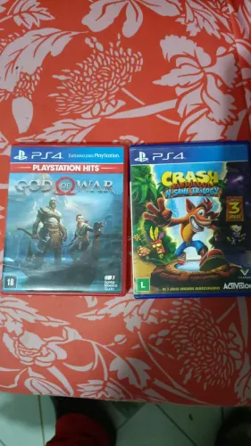 Vendo jogos para play 4 interessados chamar
