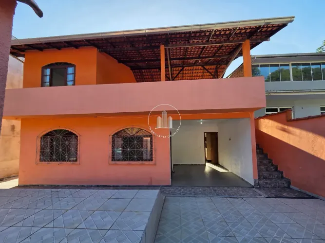 Casa 4 Quartos com Piscina - Fazenda Santo Antônio