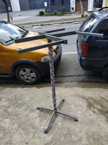 Arara para roupas