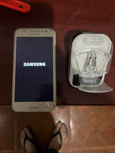 Samsung J5 Básico