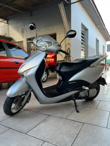 Lead 2009 super nova