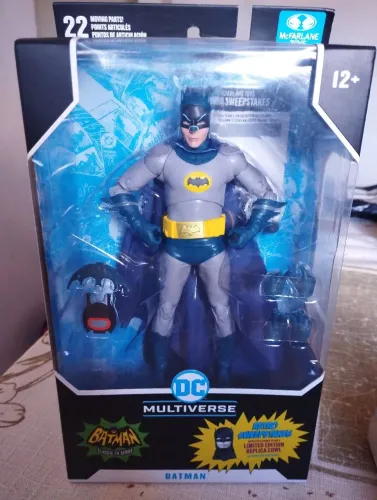 McFarlane Batman 66 Adam West DC Multiverse Lacrado
