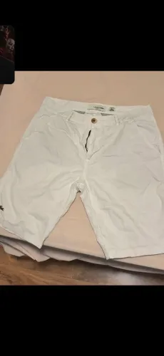 Bermuda Lacoste Branca