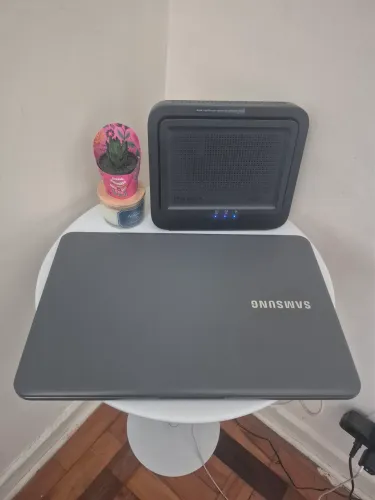 Samsung n350x tela 16" i3, 8 gigas de RAM, SSD 128 gigas 