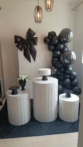 Decoração festa laço preto ?
