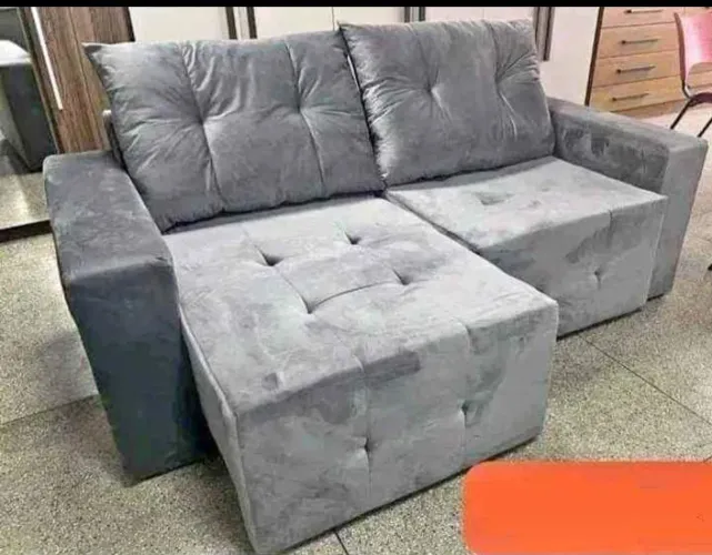 Lindo sofá retrátil em promoção