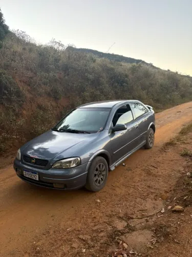 Chevrolet Astra GL 1.8 MPFI 3P 2000