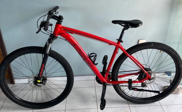 Bicicleta OGGI aro 29