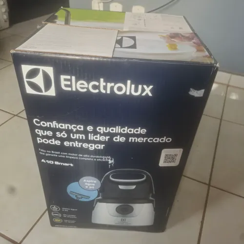 Aspirador Electrolux 1400w novo