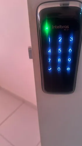 APARTAMENTO ALTO ANDAR/MOBILIADO