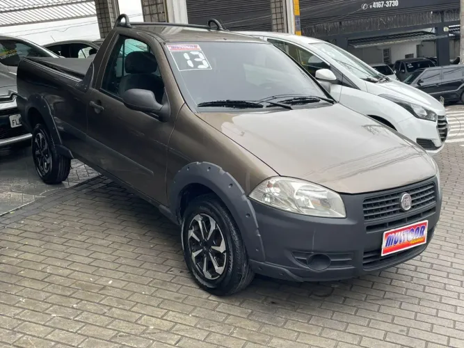 Fiat Strada Working 1.5 MPI 8V CE (álcool) 2013
