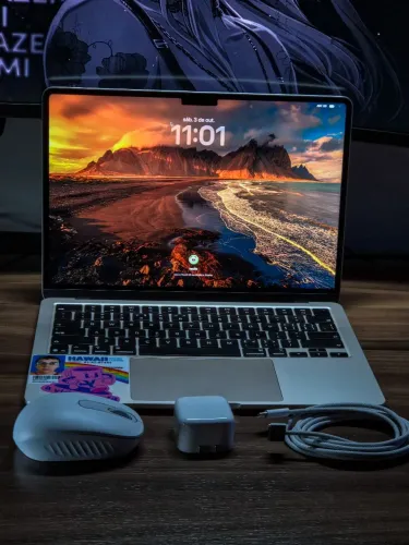 MacBook Air M4 13' Space Grey, 16GB RAM, 256GB SSD - Novo Completo 