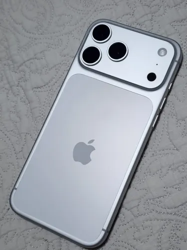 iPhone 17 pro Max 256gb