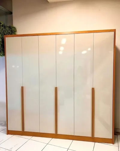 ROUPEIRO CASAL/NOVO/FRETE GRÁTIS para BH e MONTAGEM 2m