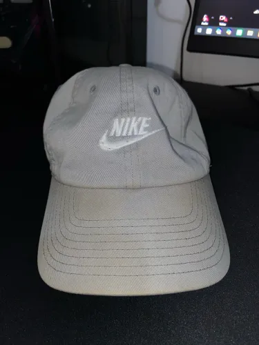 Boné Nike Club