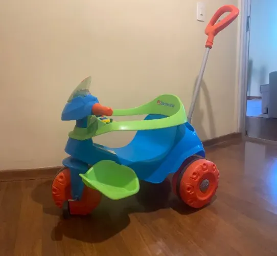 Triciclo Velobaby Passeio & Pedal Azul Bandeirante Azul