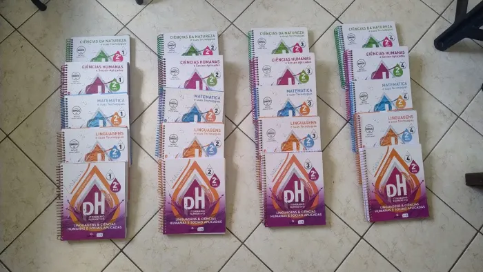 Livros do Sistema de Ensino pH 2° ano do ensino médio