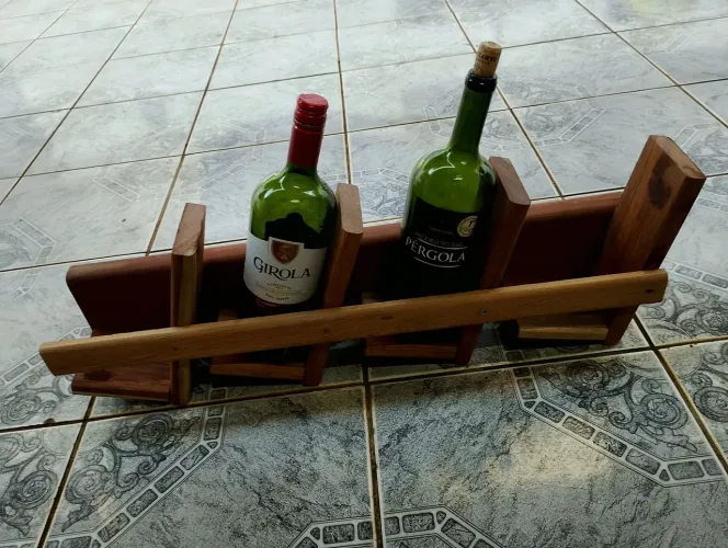 Adega madeira