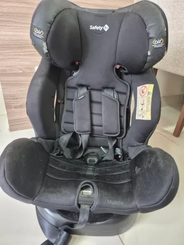 Cadeirinha Multifix Safety 1st, 0 a 36kg, com Isofix, usada
