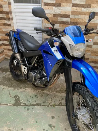 Xt660r