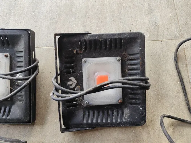Painel LED - Luz para cultivo Interno - Sobrevivencialismo
