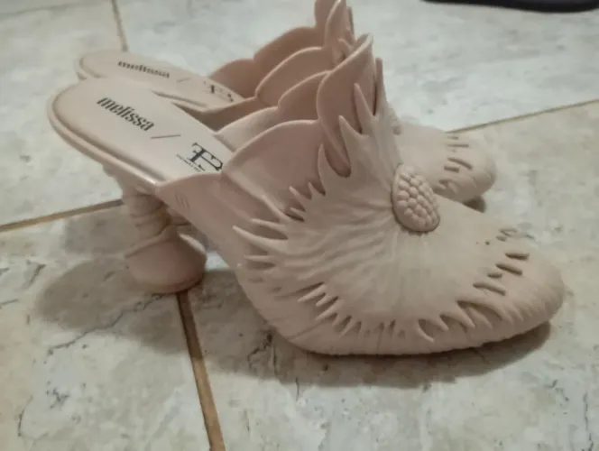 A mule Melissa Joy Flower + Thomas Benjamin.