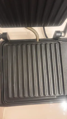 Grill e Sanduicheira Agratto Elétrica 127V com Controle de Temperatura