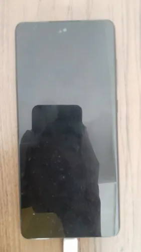 Vendo A72 para retirar pesas com traseira descolando e mal contato para carregar
