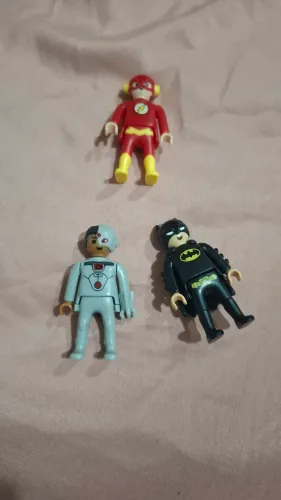 Flash cyborg batman Boneco playmobil kinder ovo