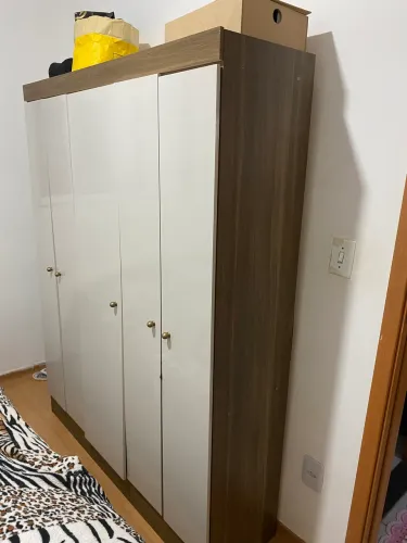 Guarda Roupa
