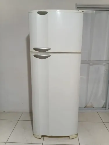 Geladeira Electrolux